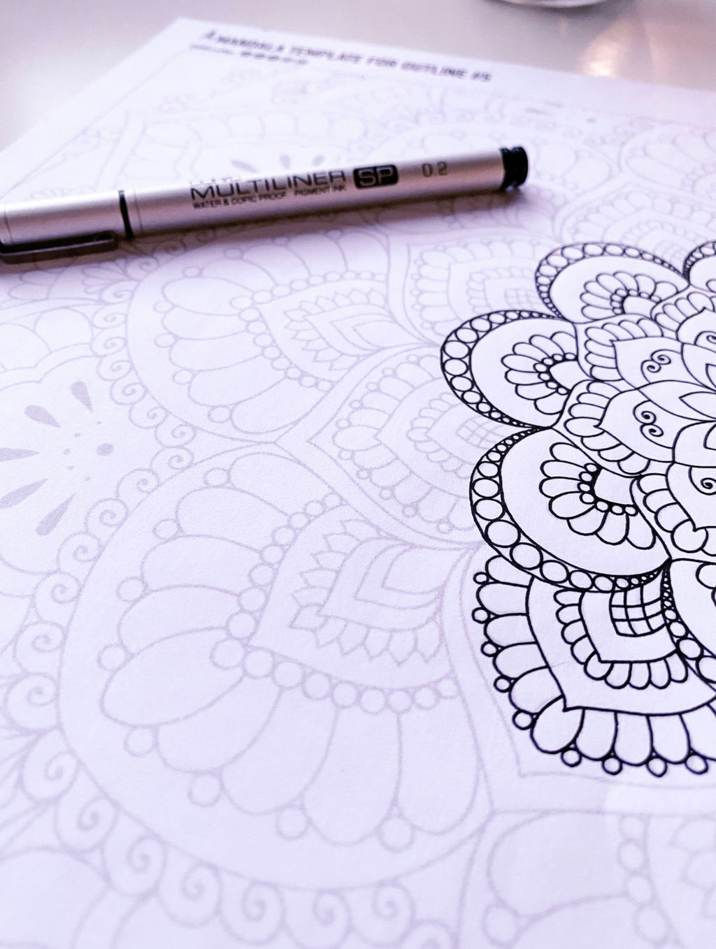 15 Mandalas zum Umreißen und Ausmalen, jpeg, pdf. Mandala-Kunst, digitales Papier, Sofort-Downloads, Malvorlage, Kunsttherapie, Kalligrafie, Nachzeichenblätter