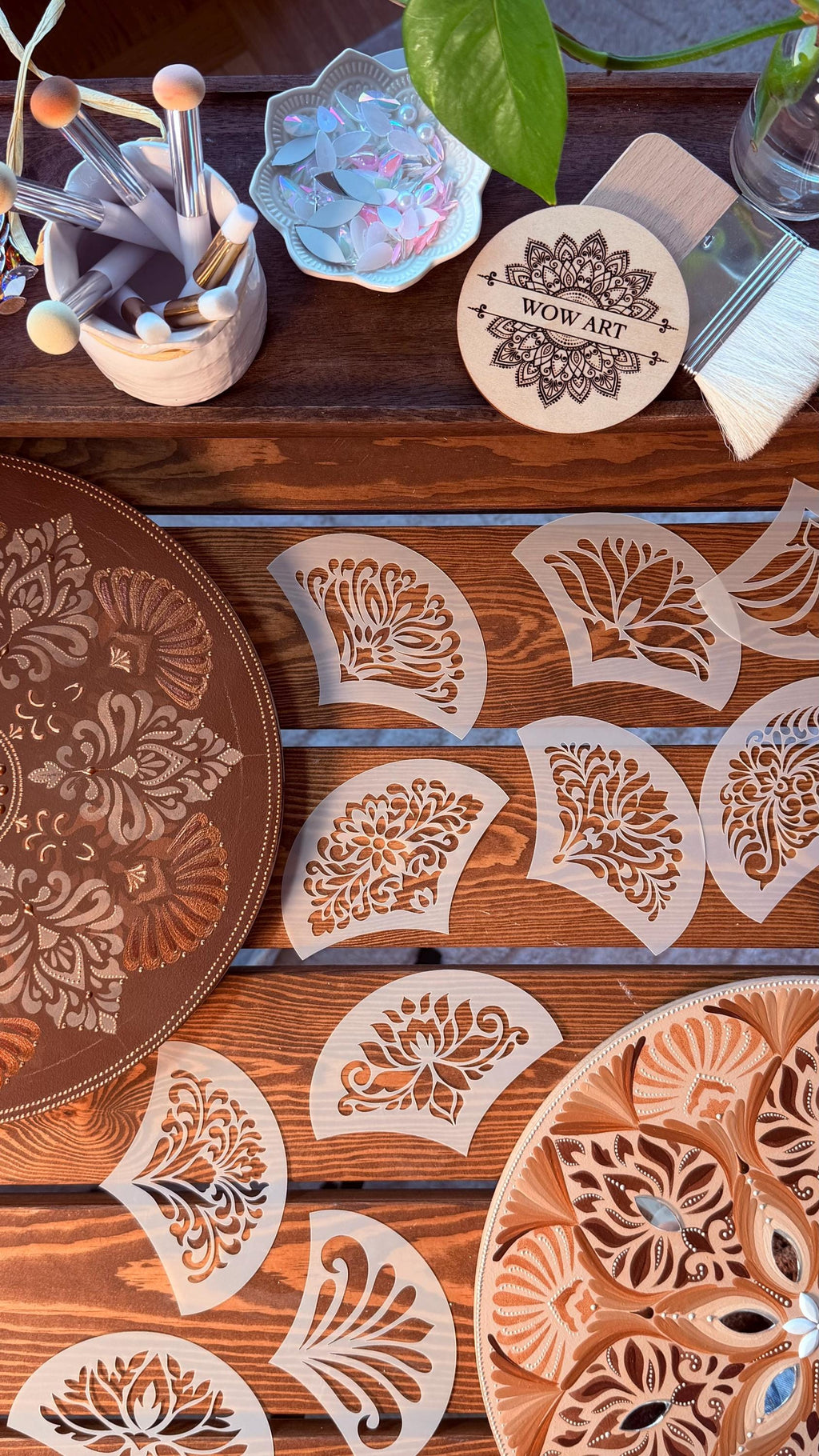 Flexibles Schablonen-Set #5: 20 aufwendige Designs in 3 Größen. Wiederverwendbare Schablonen für Mandalas, dekorative Muster, Dot Painting & DIY Kunst