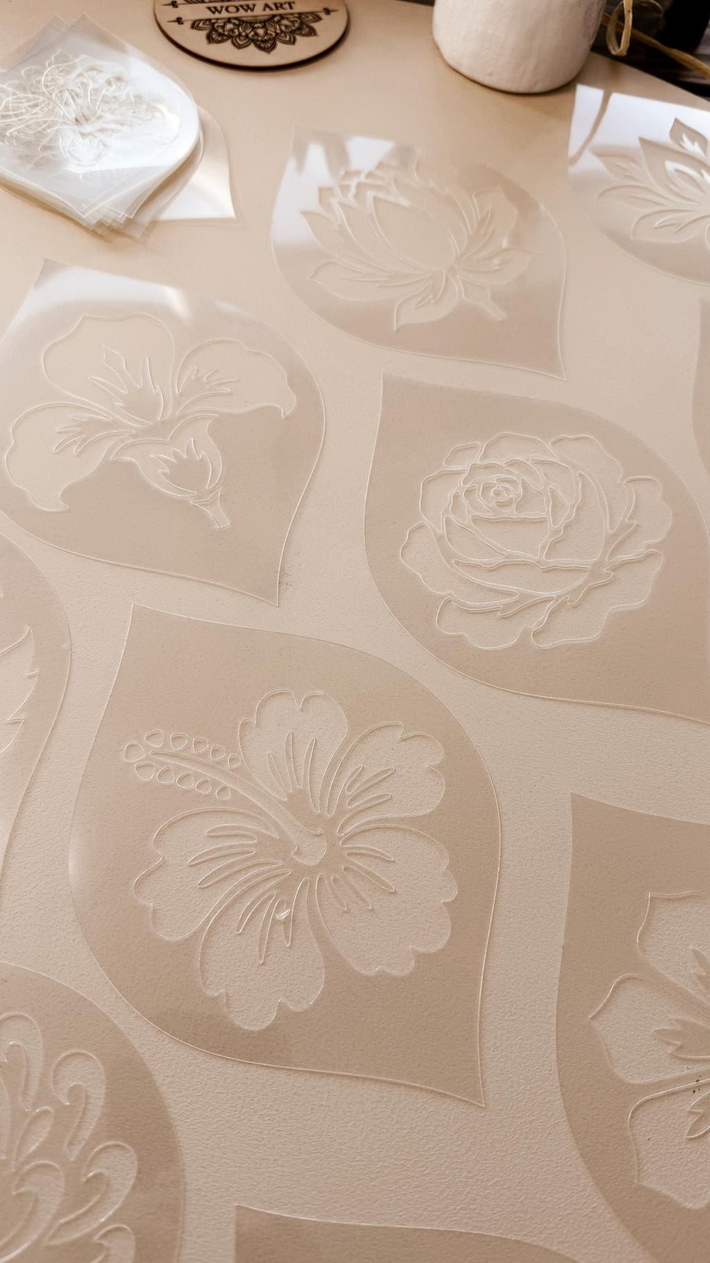 Blumenschablonen-Set #8 | 20 florale Designs in 3 Größen | Wiederverwendbare, flexible Kunststoffschablonen | Rose, Pfingstrose, Lilie für Mandala-Kunst, DIY, Basteln